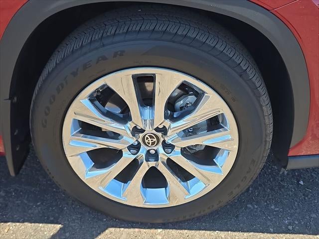 Toyota Highlander Limited 2023