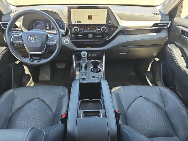Toyota Highlander Limited 2023