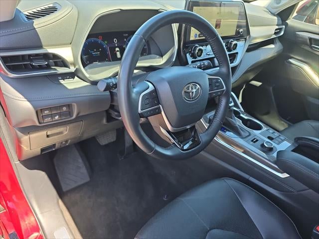 Toyota Highlander Limited 2023