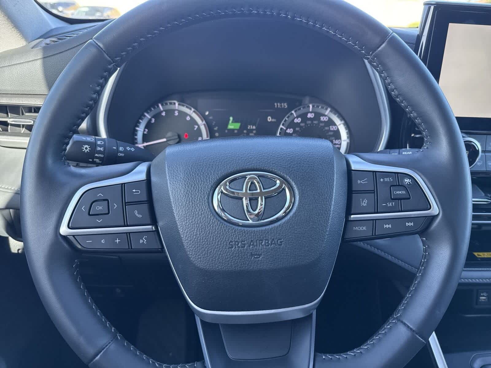 2024 Toyota Highlander XLE