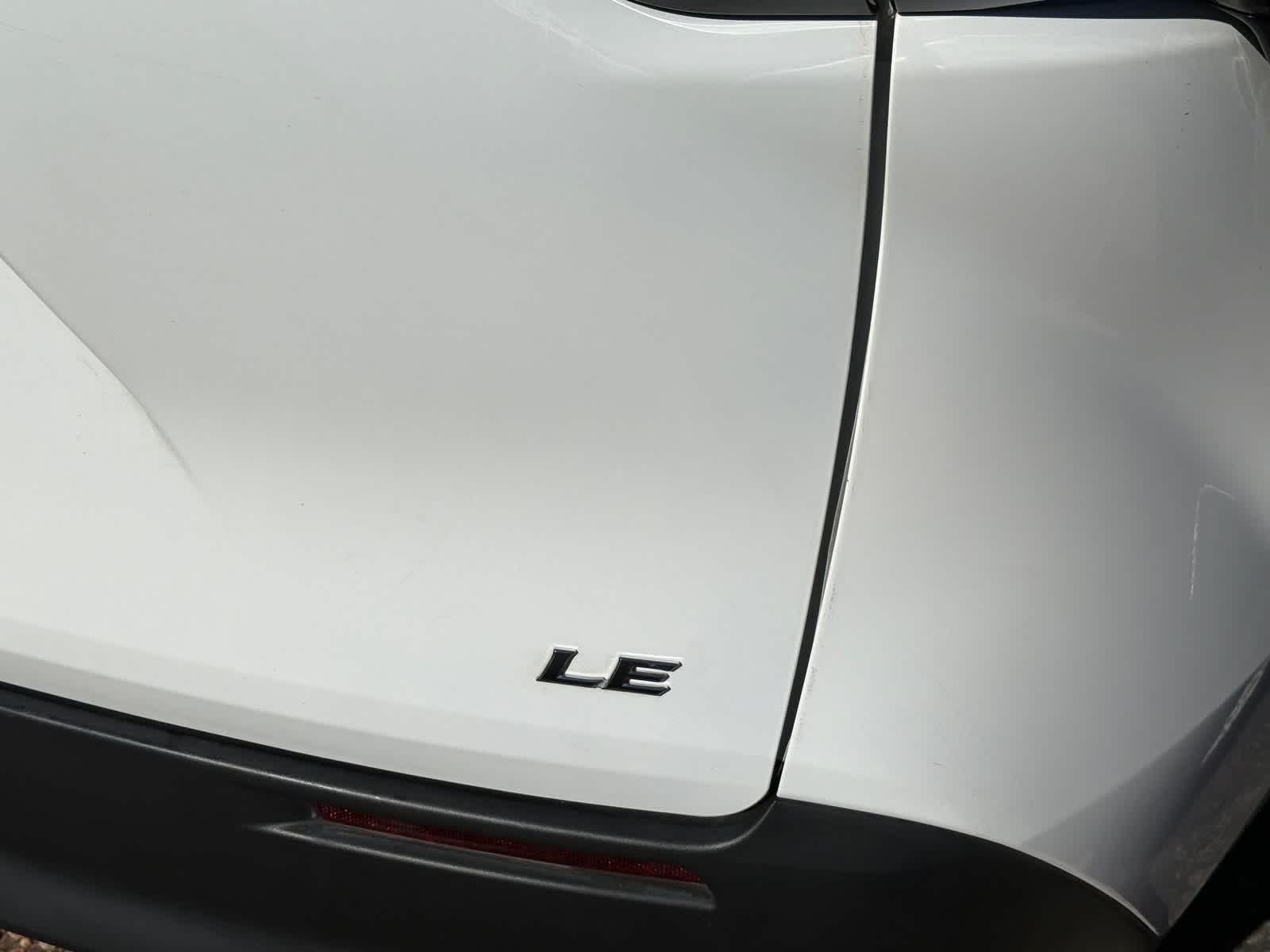 Toyota Sienna LE 2025