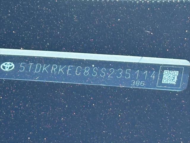 Toyota Sienna LE 2025