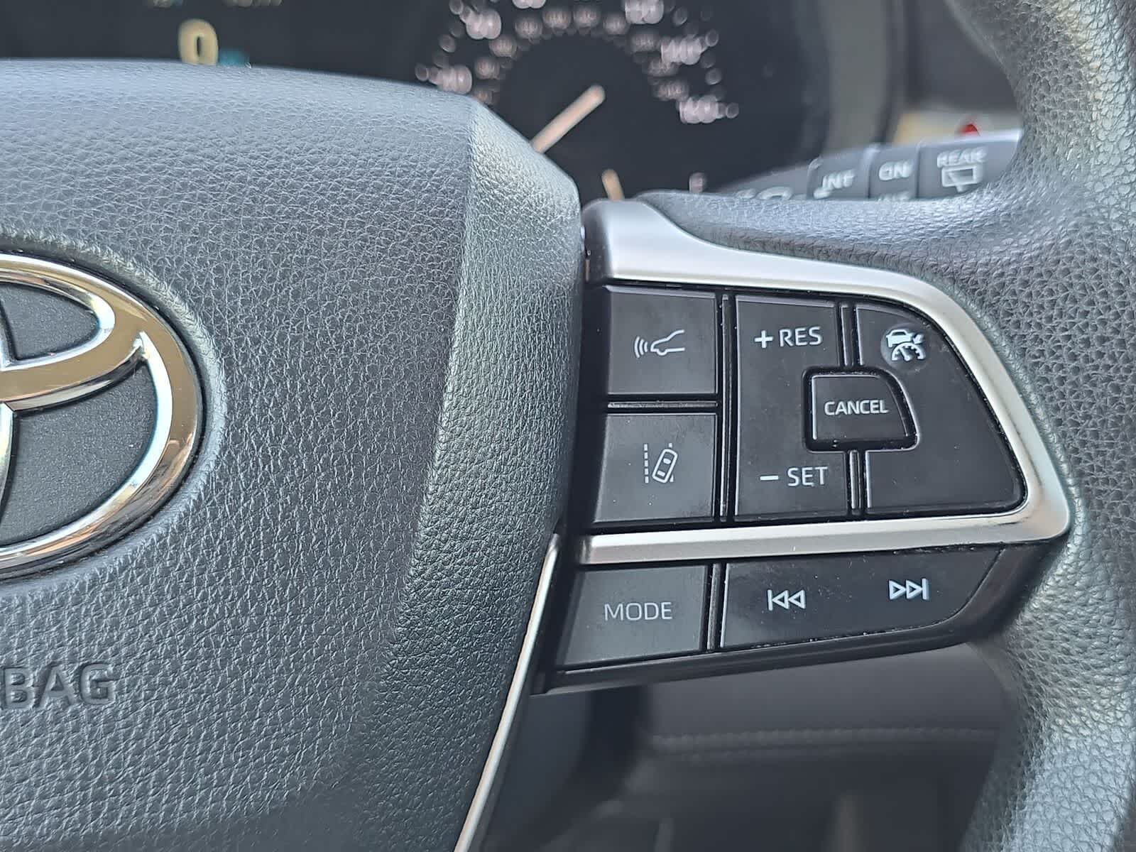 Toyota Sienna LE 2021