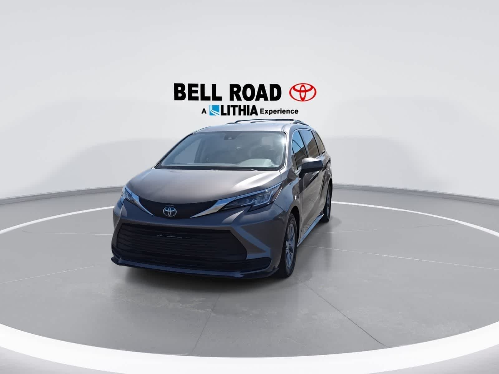 Toyota Sienna LE 2021