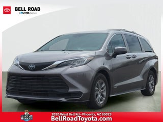 Toyota Sienna LE 2021