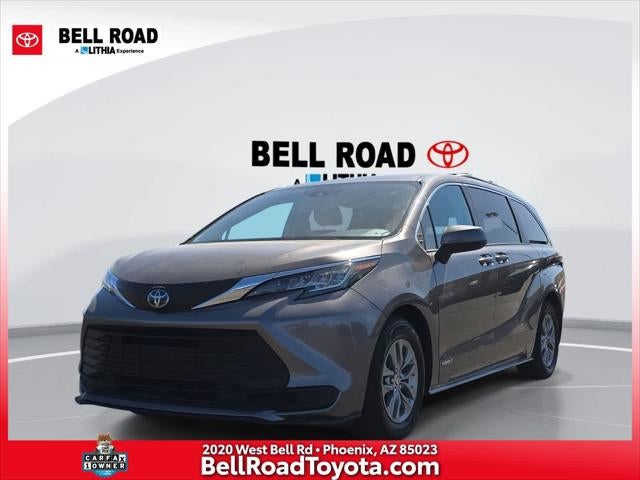 Toyota Sienna LE 2021