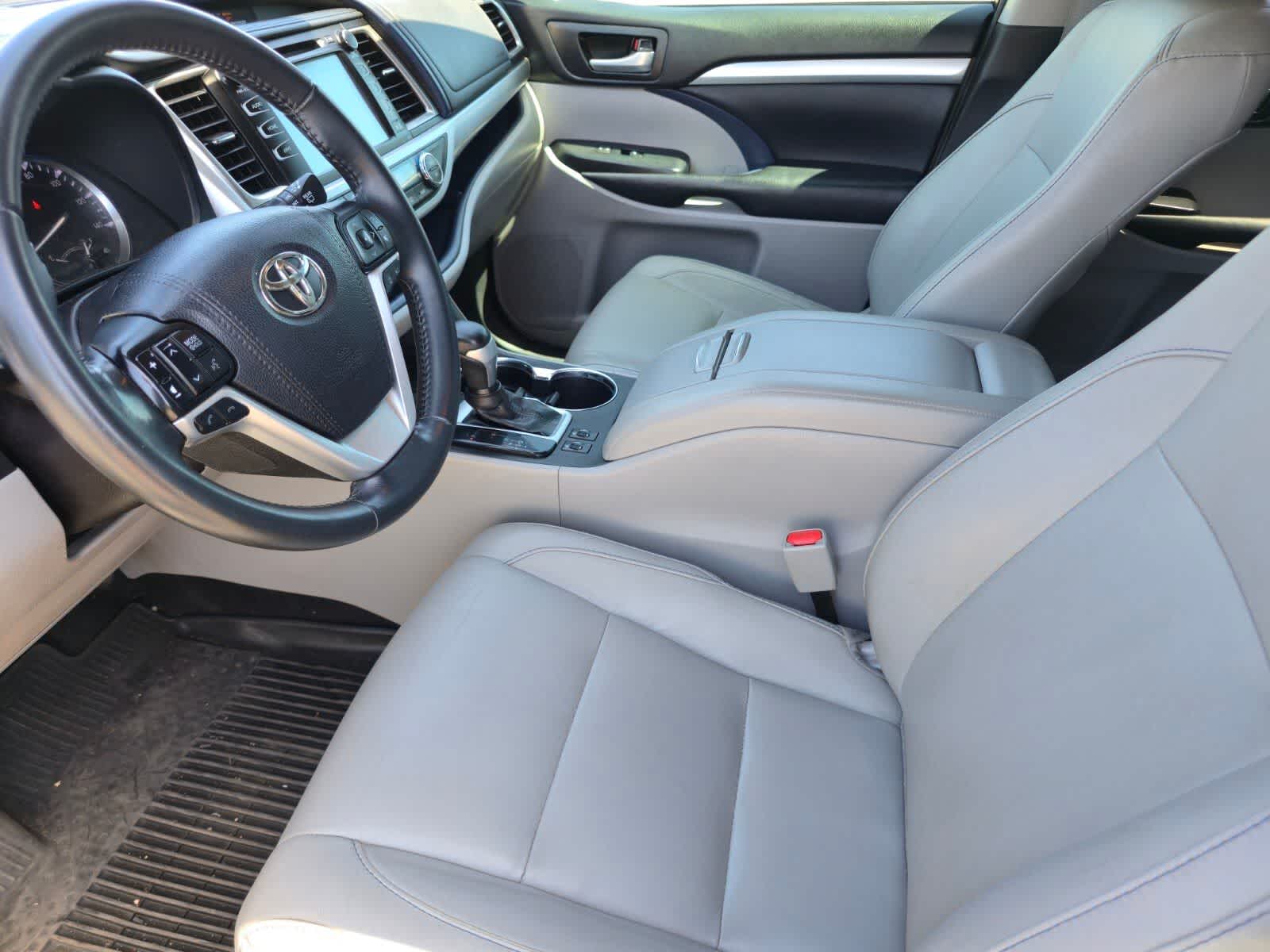 2017 Toyota Highlander XLE