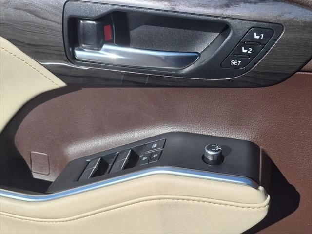 Toyota Highlander Hybrid Limited 2021