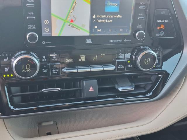Toyota Highlander Hybrid Limited 2021