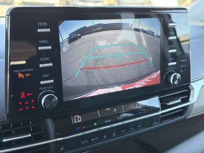 Toyota Sienna XLE 2024