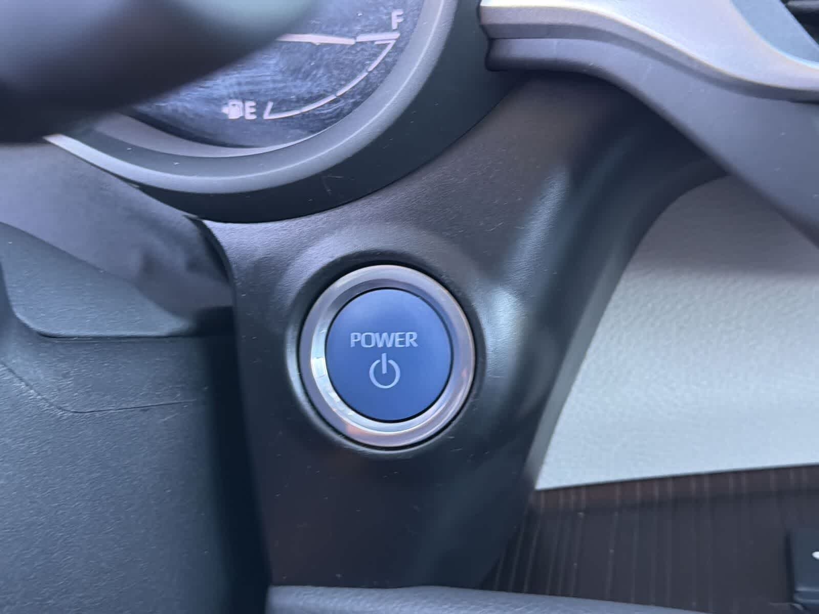 Toyota Sienna XLE 2024