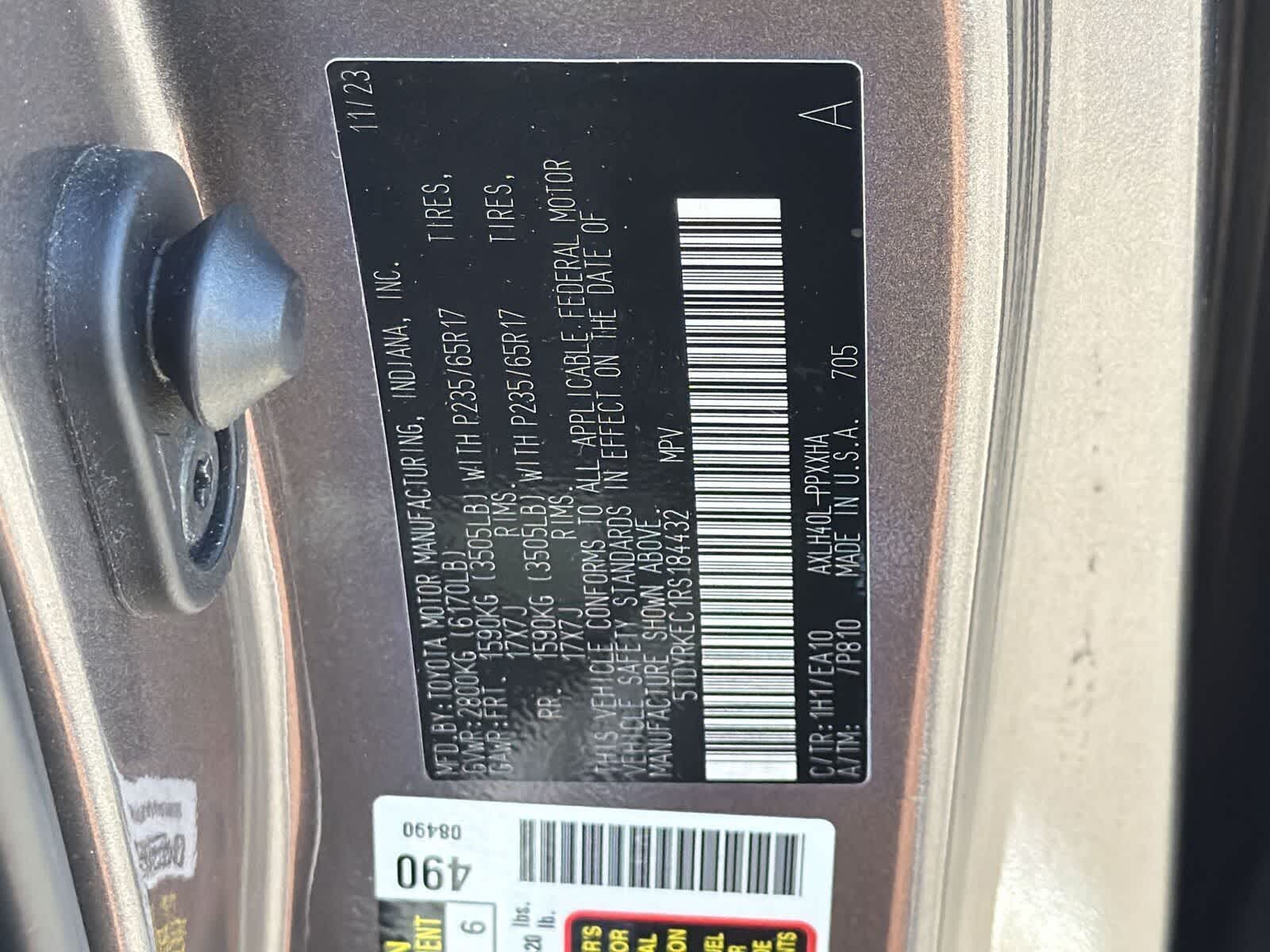 Toyota Sienna XLE 2024