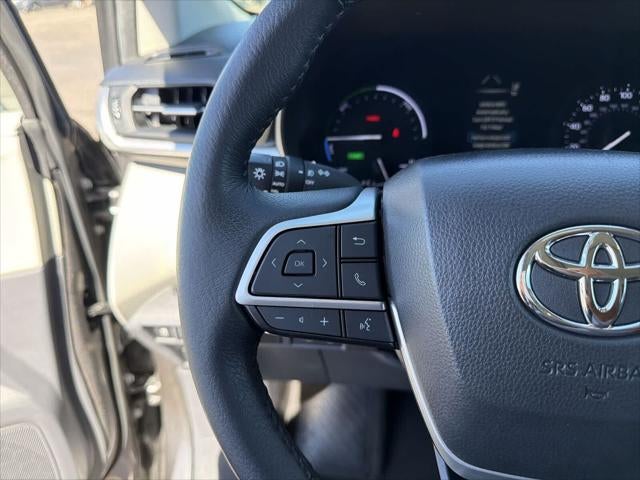 Toyota Sienna XLE 2024