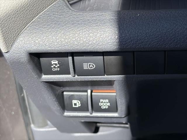 Toyota Sienna XLE 2024