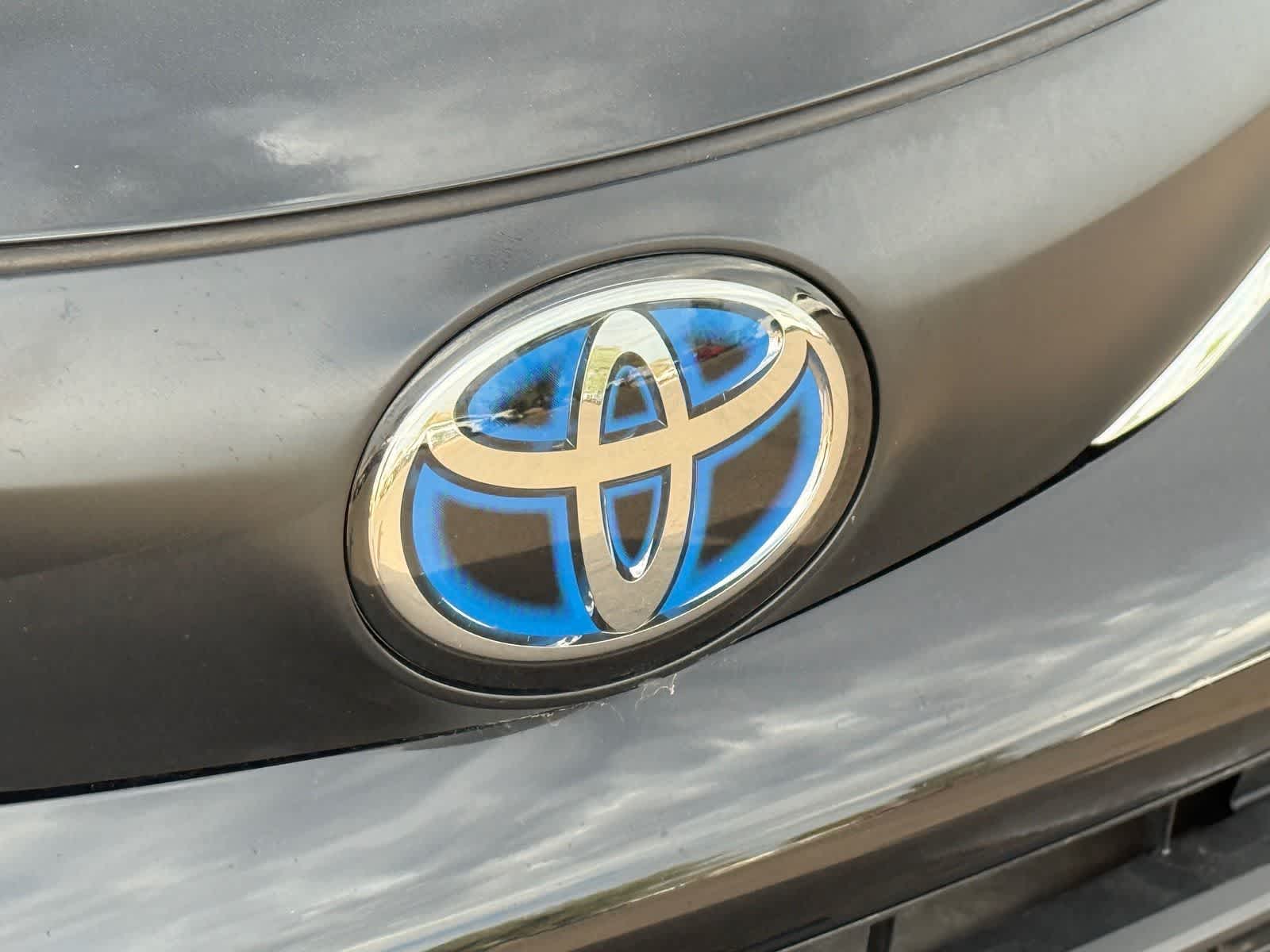Toyota Sienna XLE 2025