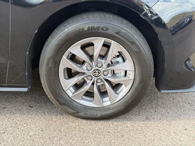 Toyota Sienna XLE 2025