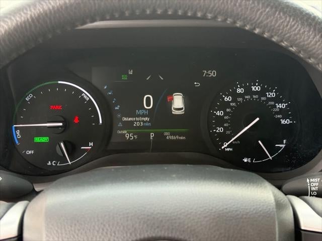Toyota Sienna XLE 2025