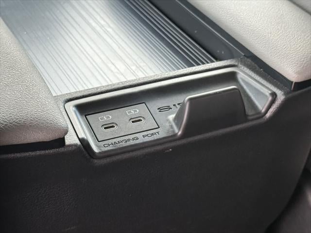 Toyota Sienna XLE 2025