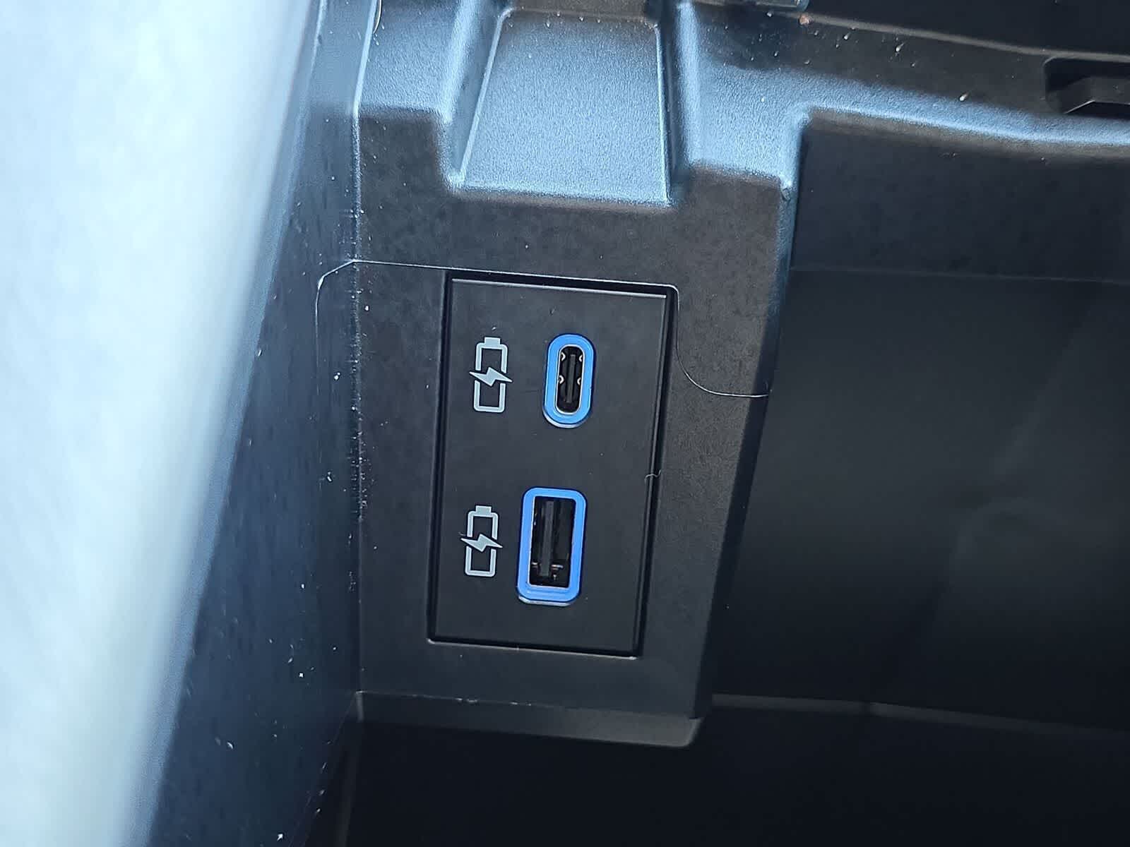 Toyota Sienna XLE 2024