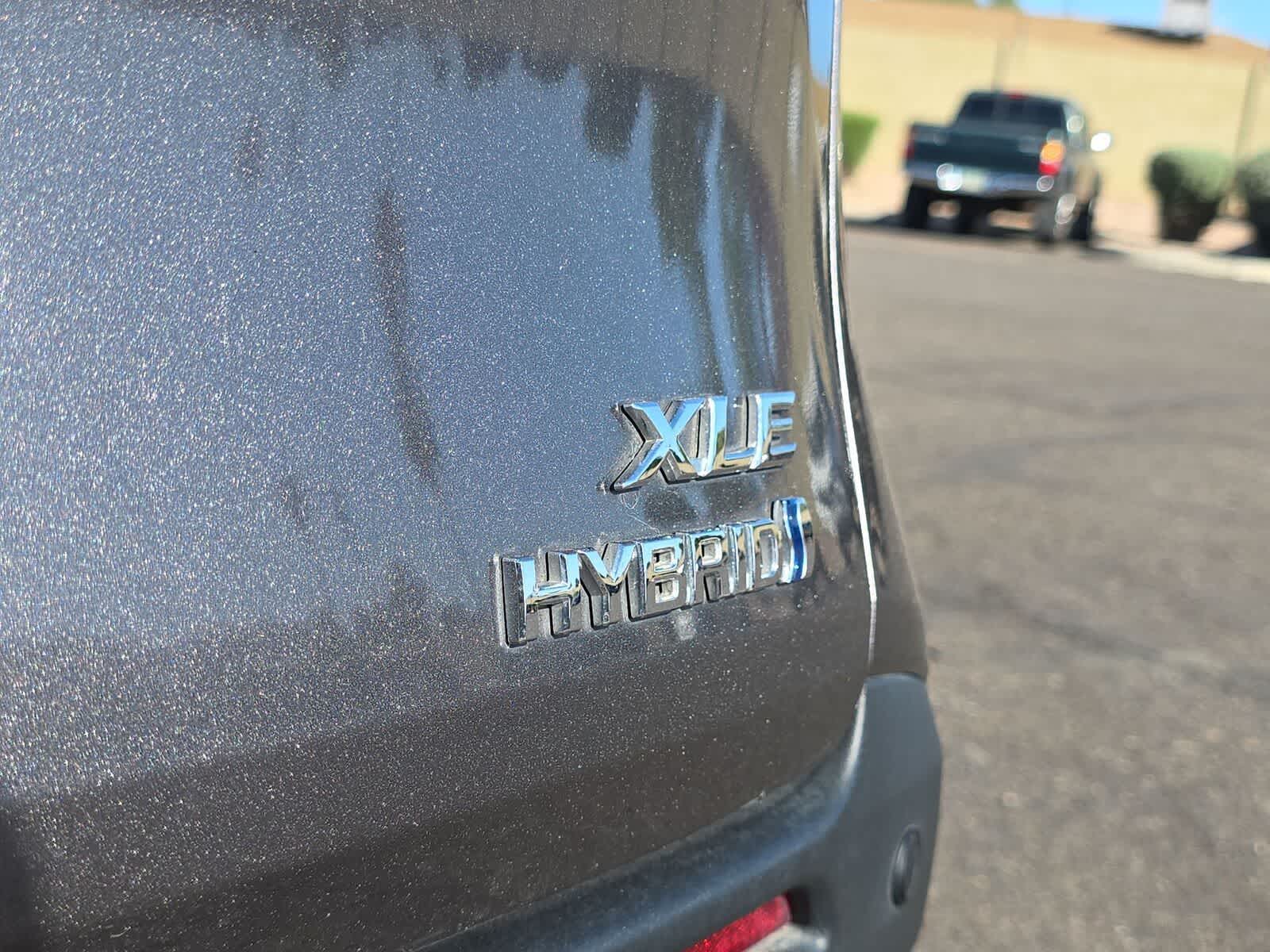 Toyota Sienna XLE 2024