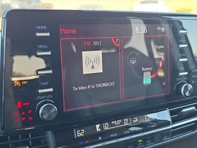 Toyota Sienna XLE 2024