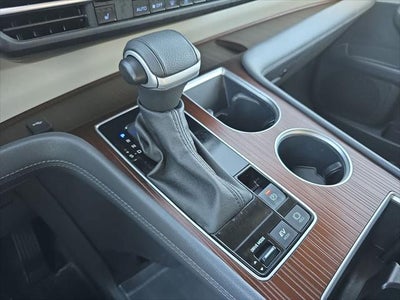 Toyota Sienna XLE 2024