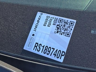 Toyota Sienna XLE 2024