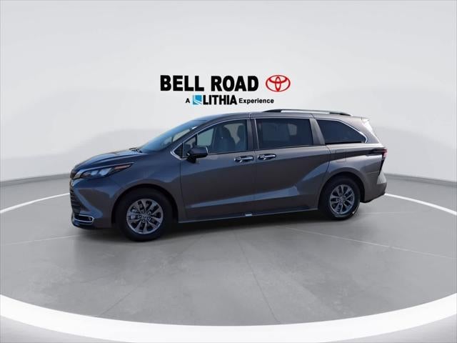 Toyota Sienna XLE 2024