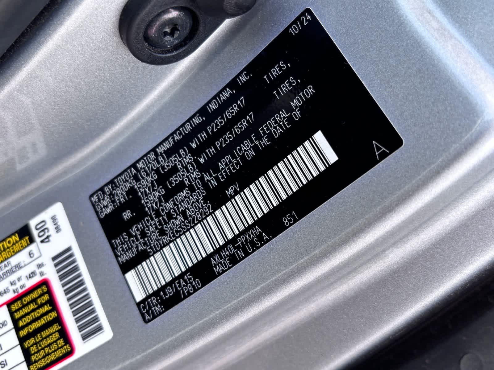 Toyota Sienna XLE 2025