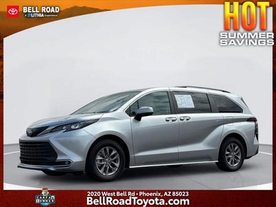 Toyota Sienna XLE 2024
