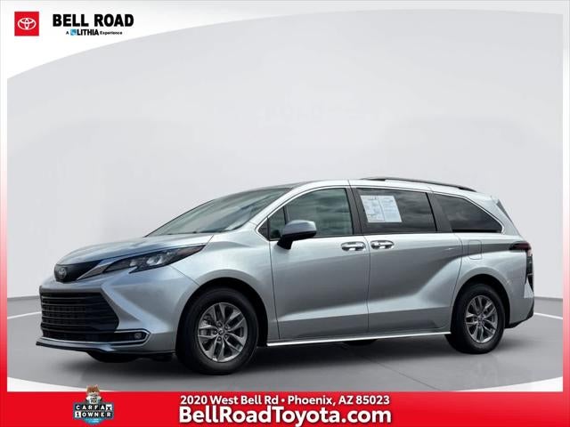 Toyota Sienna XLE 2024