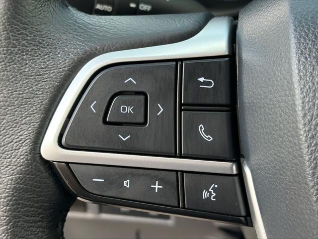 Toyota Sienna XLE 2024