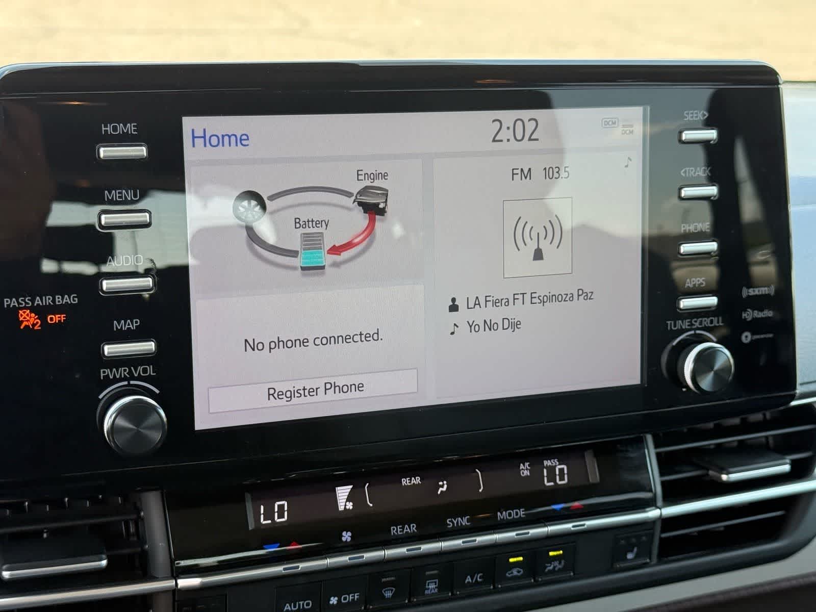 Toyota Sienna XLE 2024