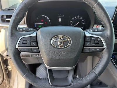 Toyota Sienna XLE 2024