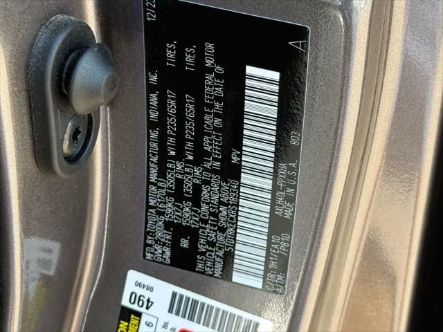 Toyota Sienna XLE 2024