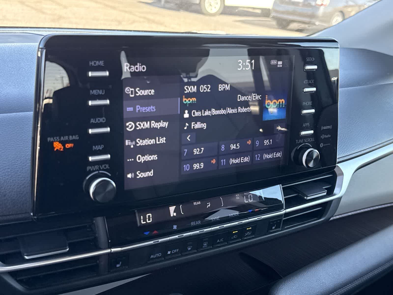 Toyota Sienna XLE 2024