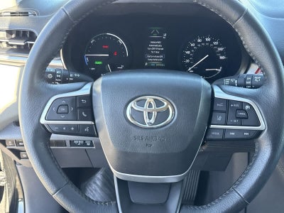 Toyota Sienna XLE 2024
