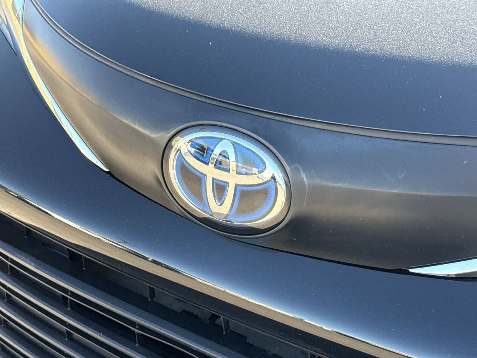 Toyota Sienna XLE 2024