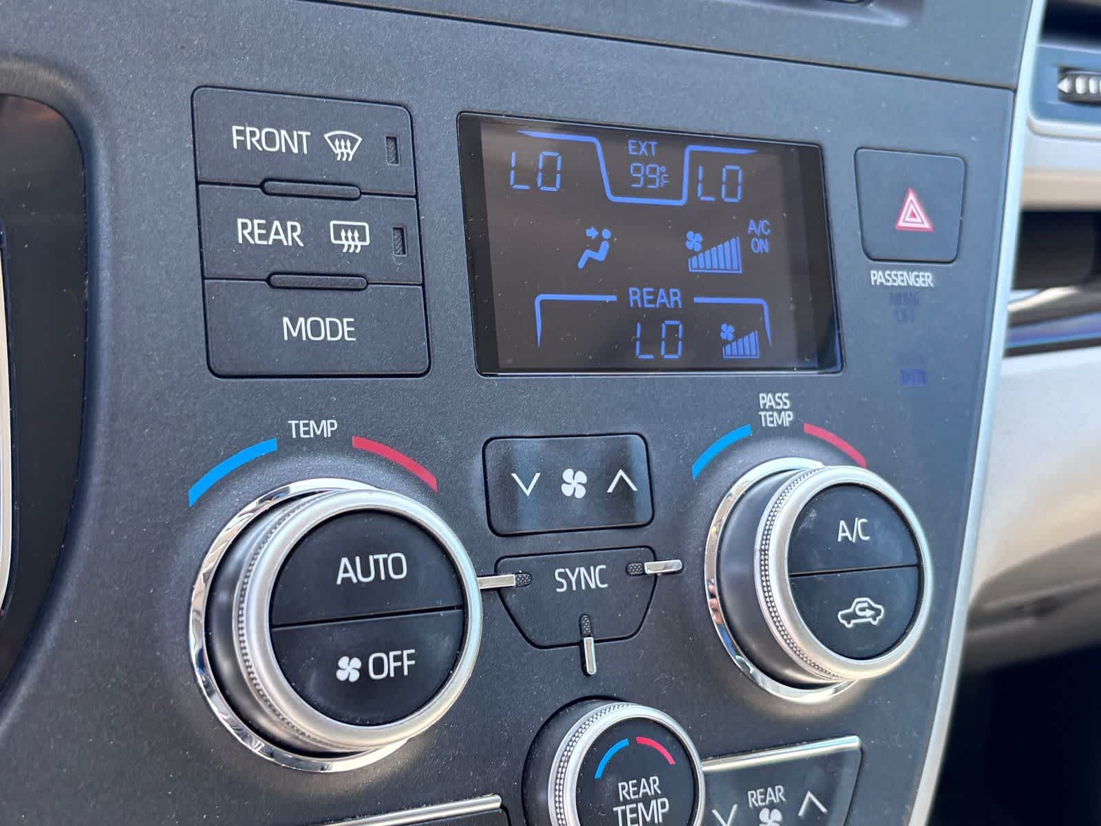 Toyota Sienna XLE 2020