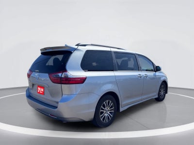 Toyota Sienna XLE 2020
