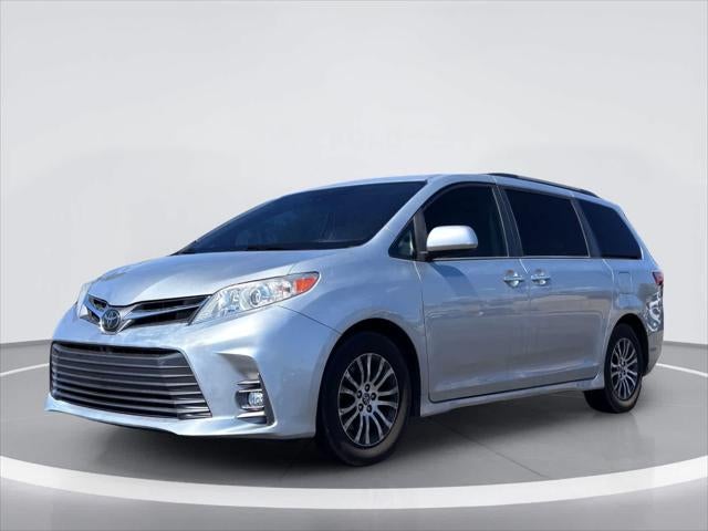 Toyota Sienna XLE 2020