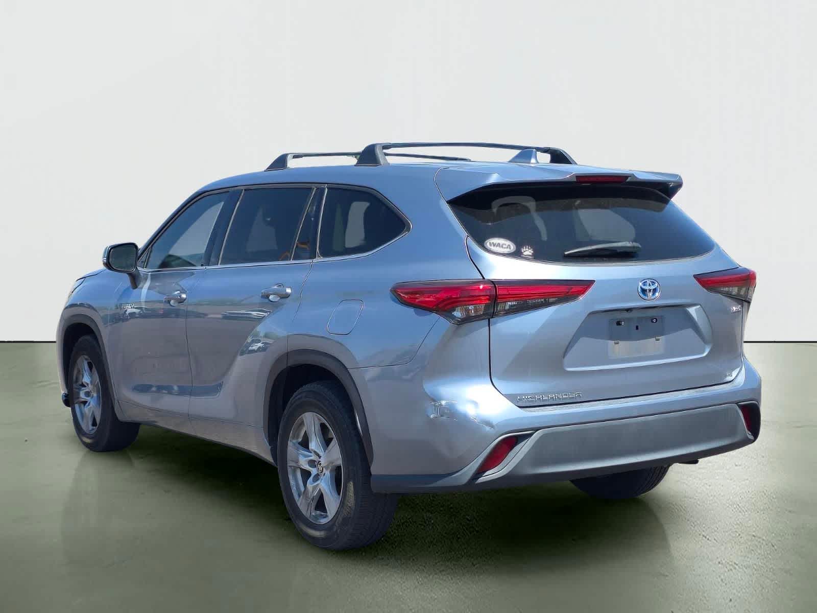 Toyota Highlander Hybrid LE 2021