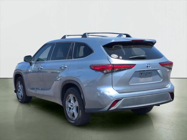 Toyota Highlander Hybrid LE 2021