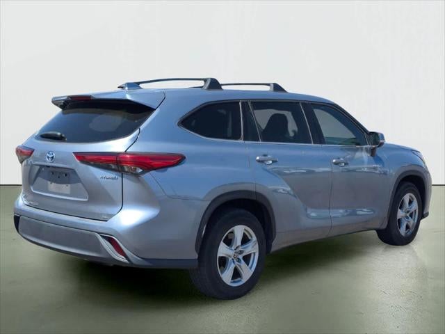 Toyota Highlander Hybrid LE 2021