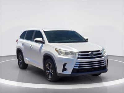 Toyota Highlander LE 2018
