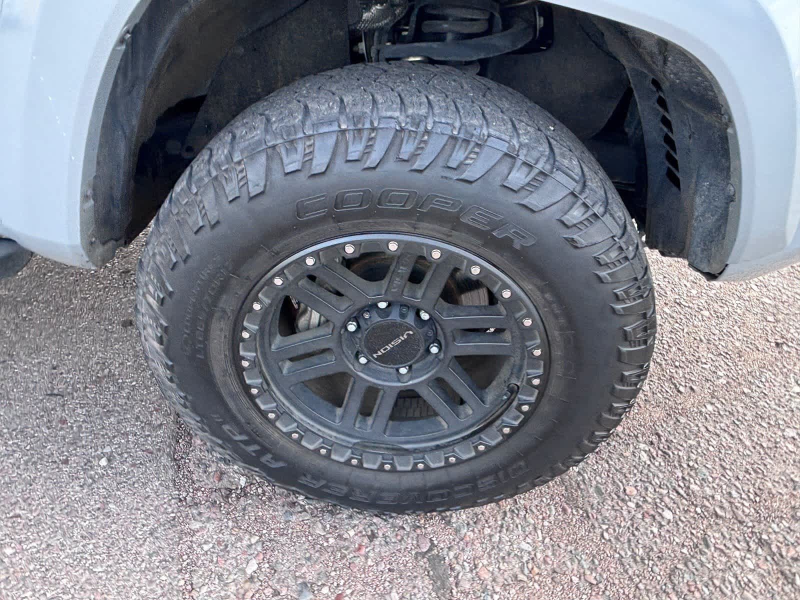Toyota Tacoma SR5 2021