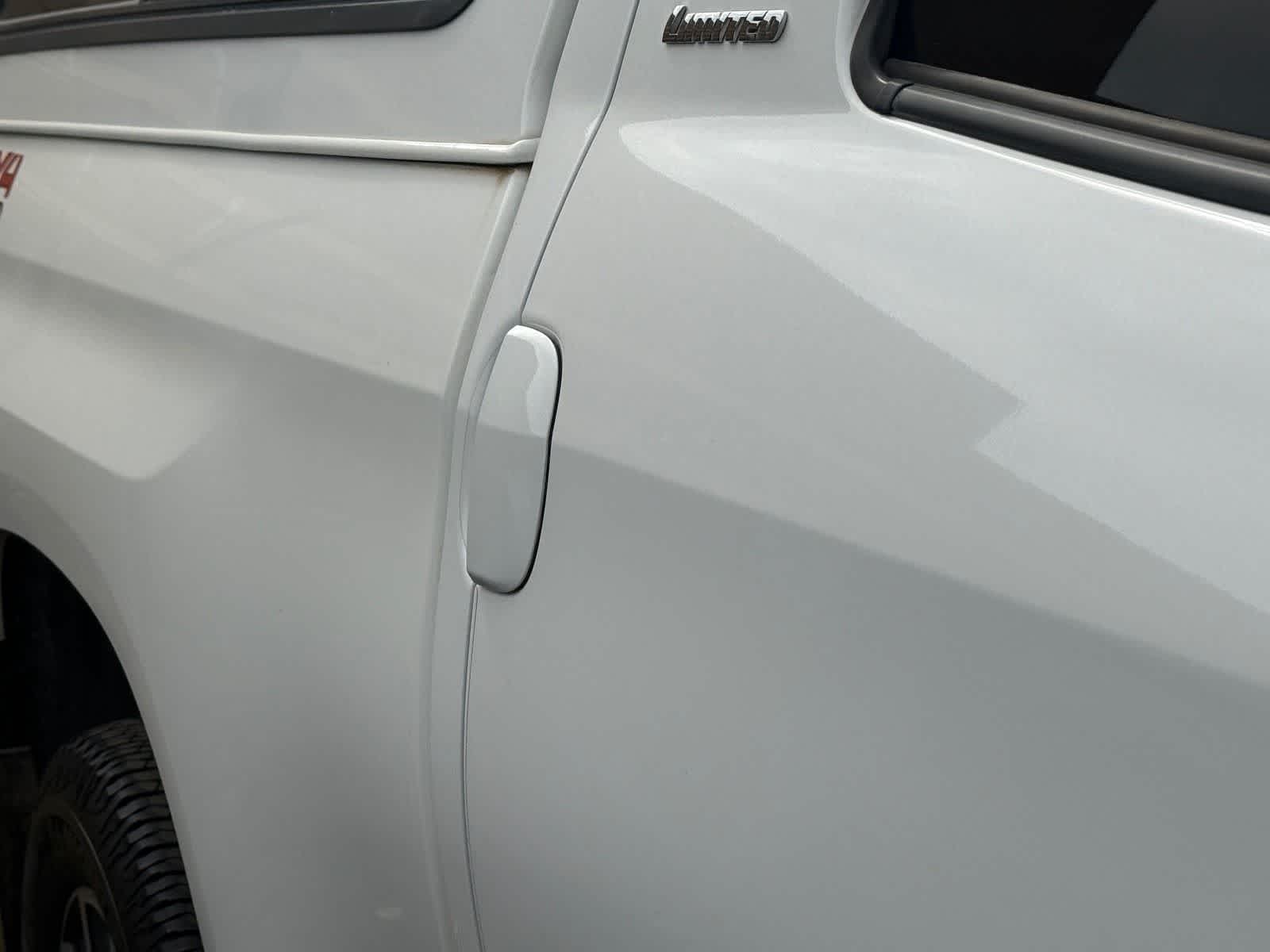 Toyota Tundra Limited 2017