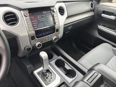 Toyota Tundra SR5 2020