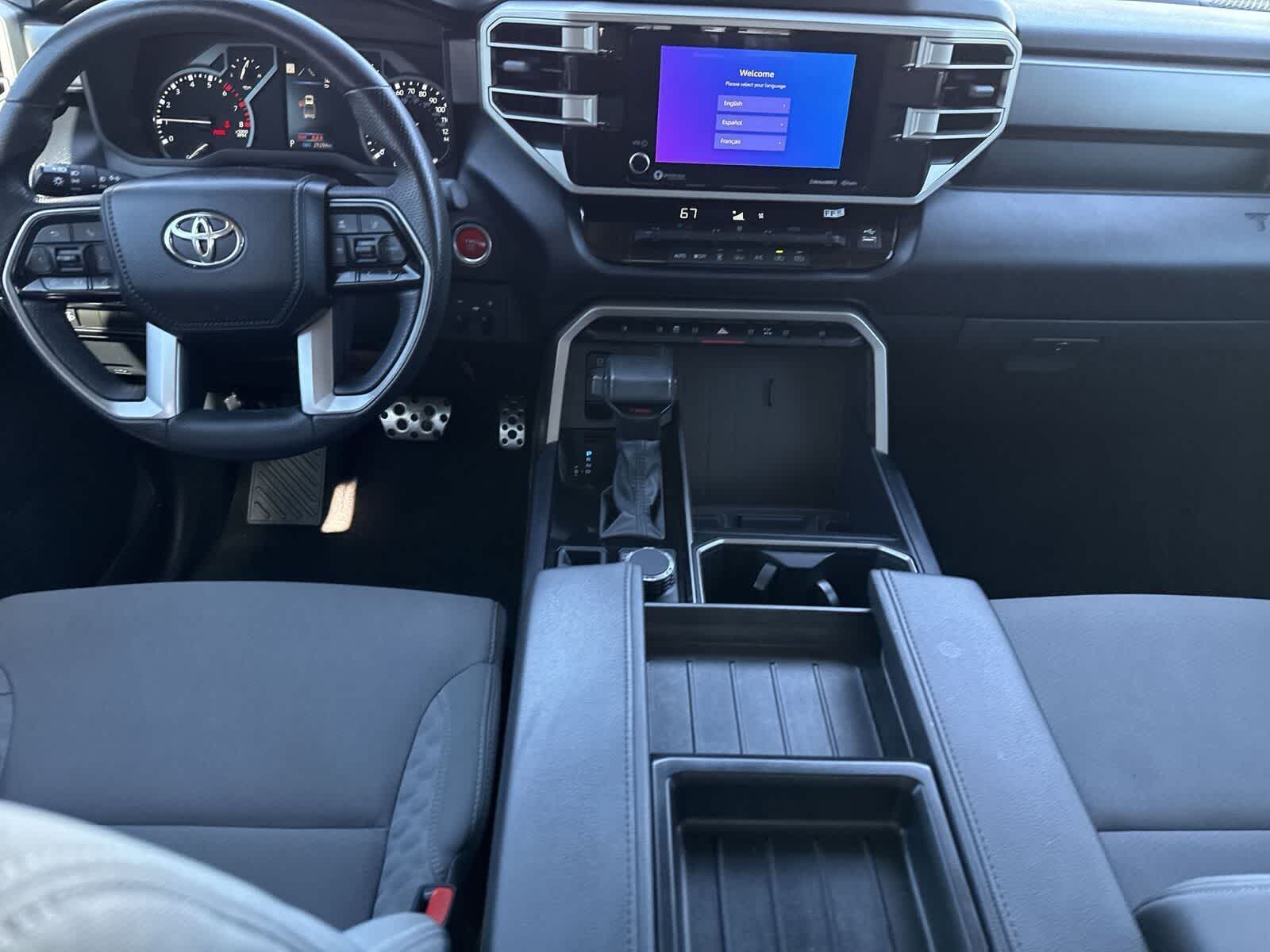 Toyota Tundra SR5 2023