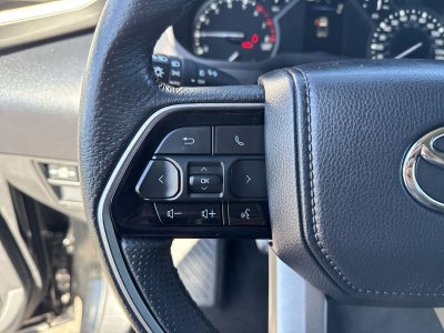 Toyota Tundra SR5 2023